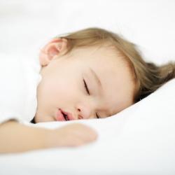 睡觉流口水是怎么回事？4个原因帮你自查健康状况！